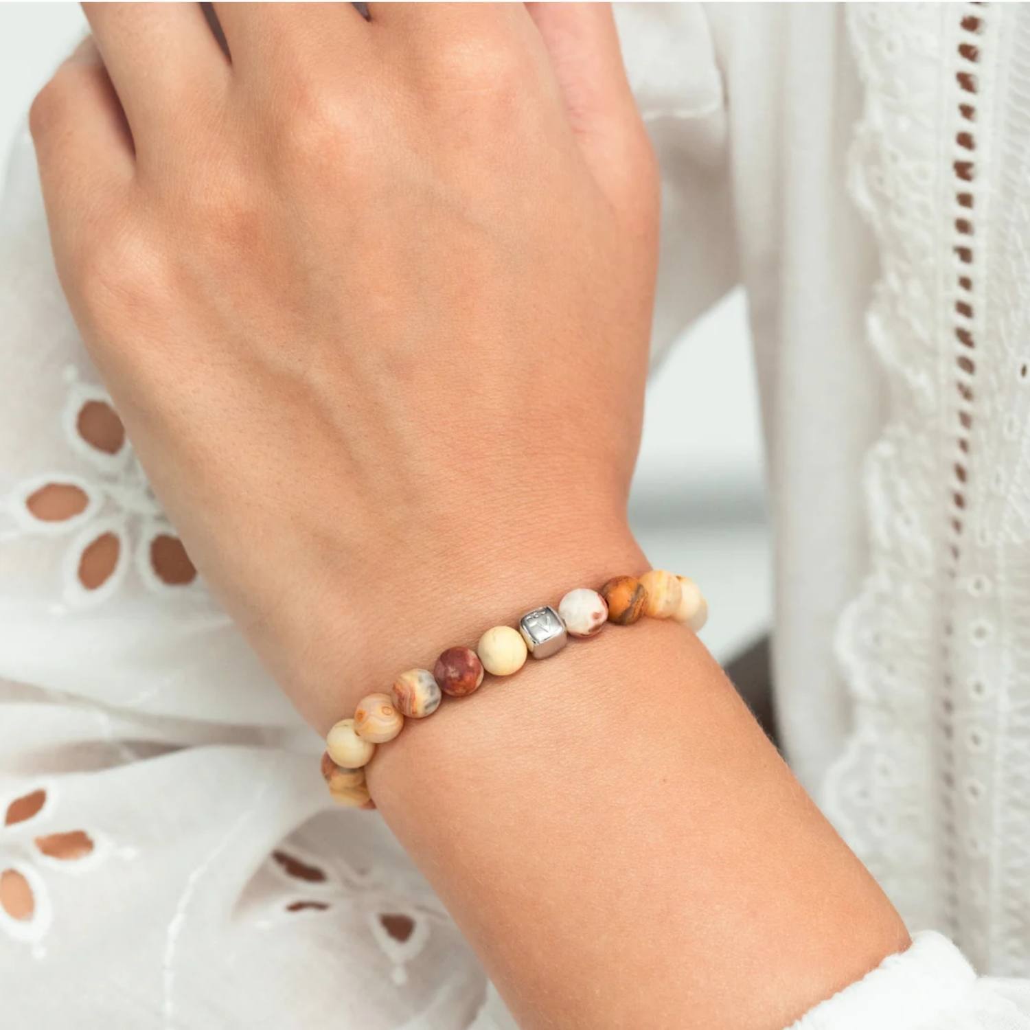 DETAIL248660